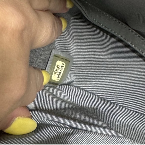 Large Chanel Boy Bag!!! - Picture 6 of 16